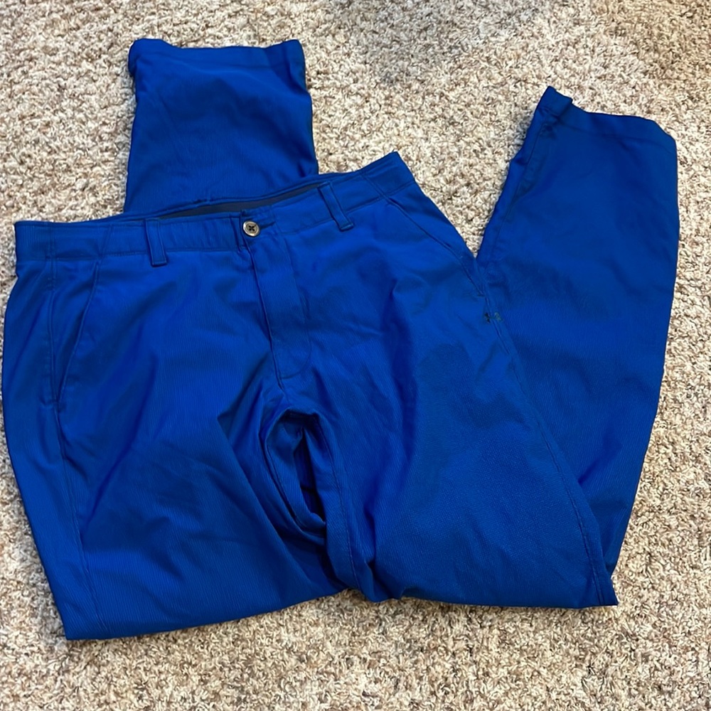 Under Armour golf pants